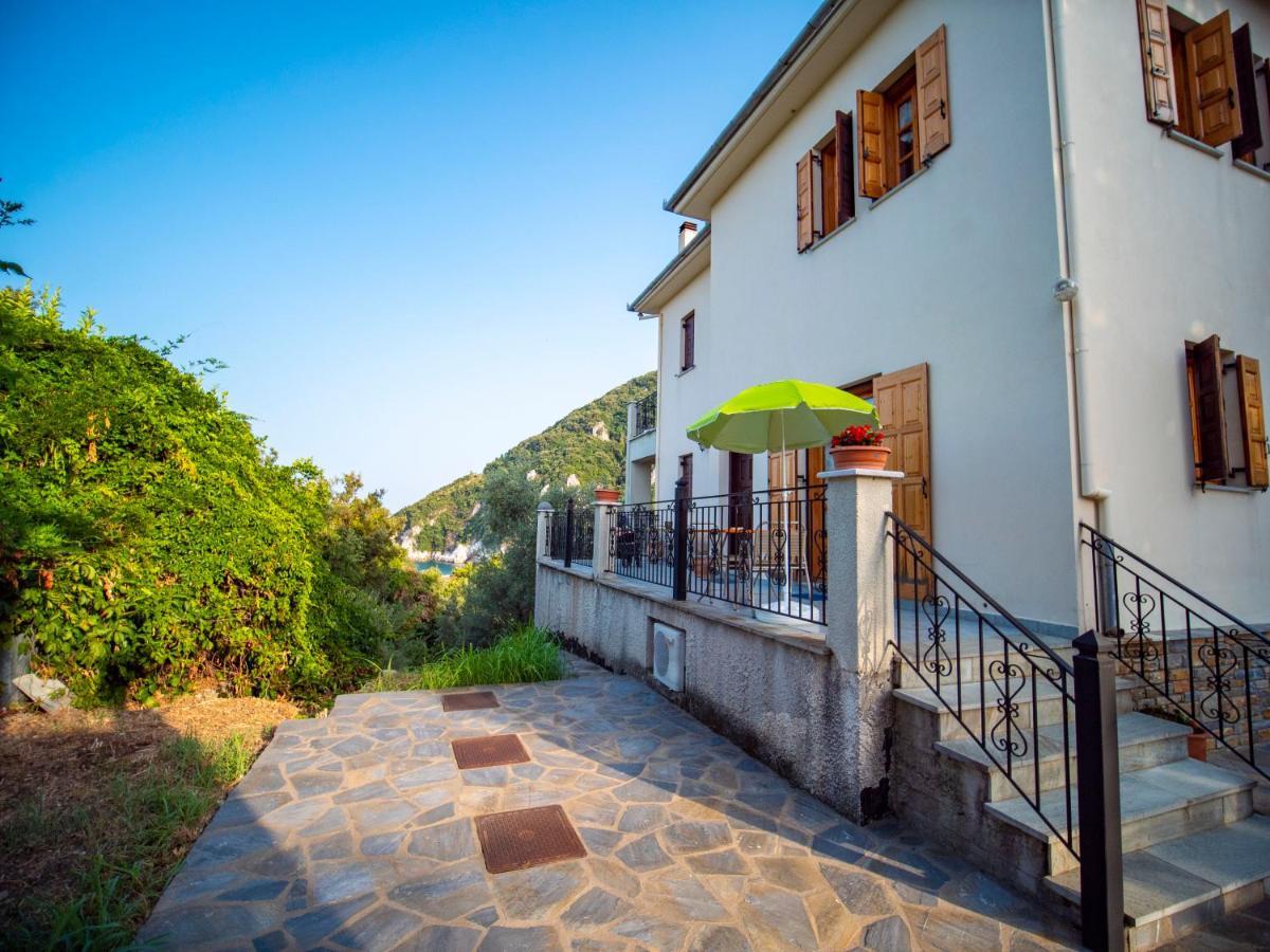 Orange House For Big Families In Damouchari - Delicious Houses Εξωτερικό φωτογραφία