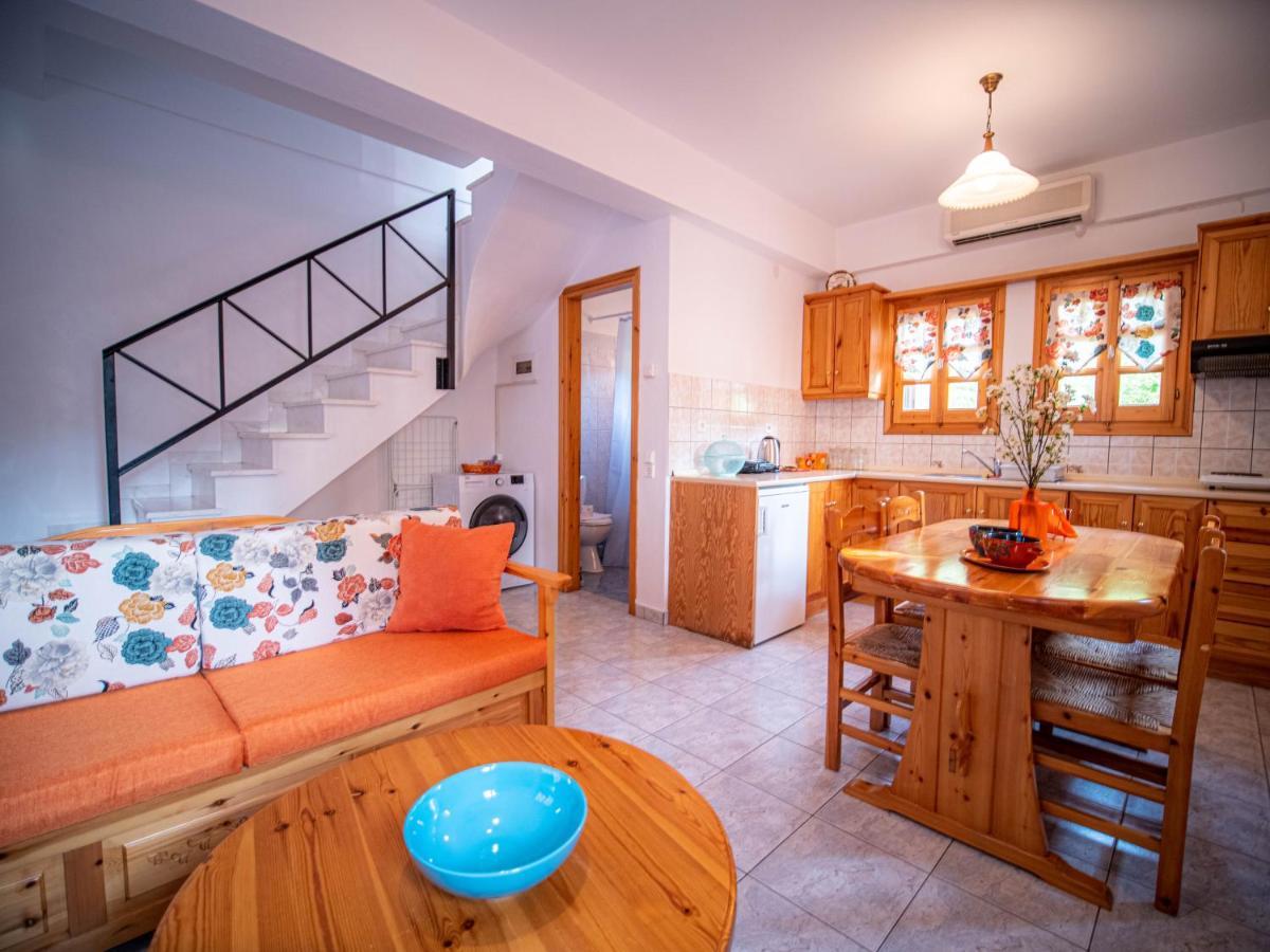 Orange House For Big Families In Damouchari - Delicious Houses Εξωτερικό φωτογραφία