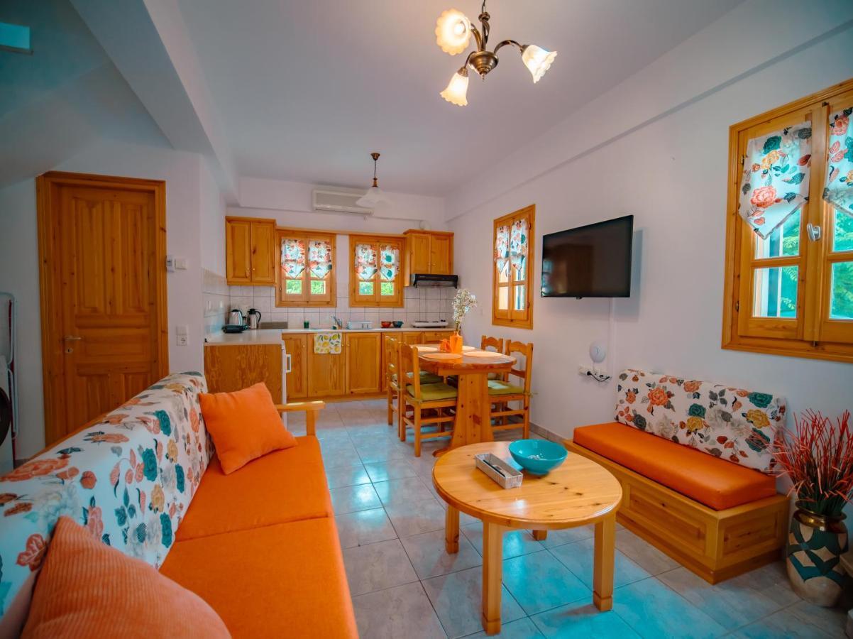 Orange House For Big Families In Damouchari - Delicious Houses Εξωτερικό φωτογραφία