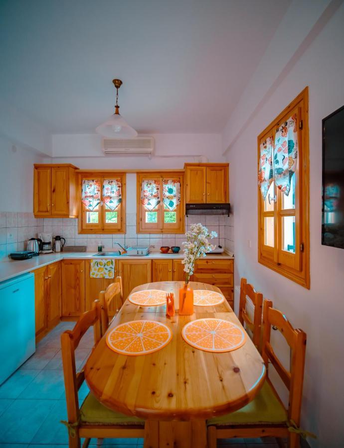 Orange House For Big Families In Damouchari - Delicious Houses Εξωτερικό φωτογραφία